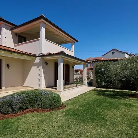 Villa Bellissima By Villas Holiday-3